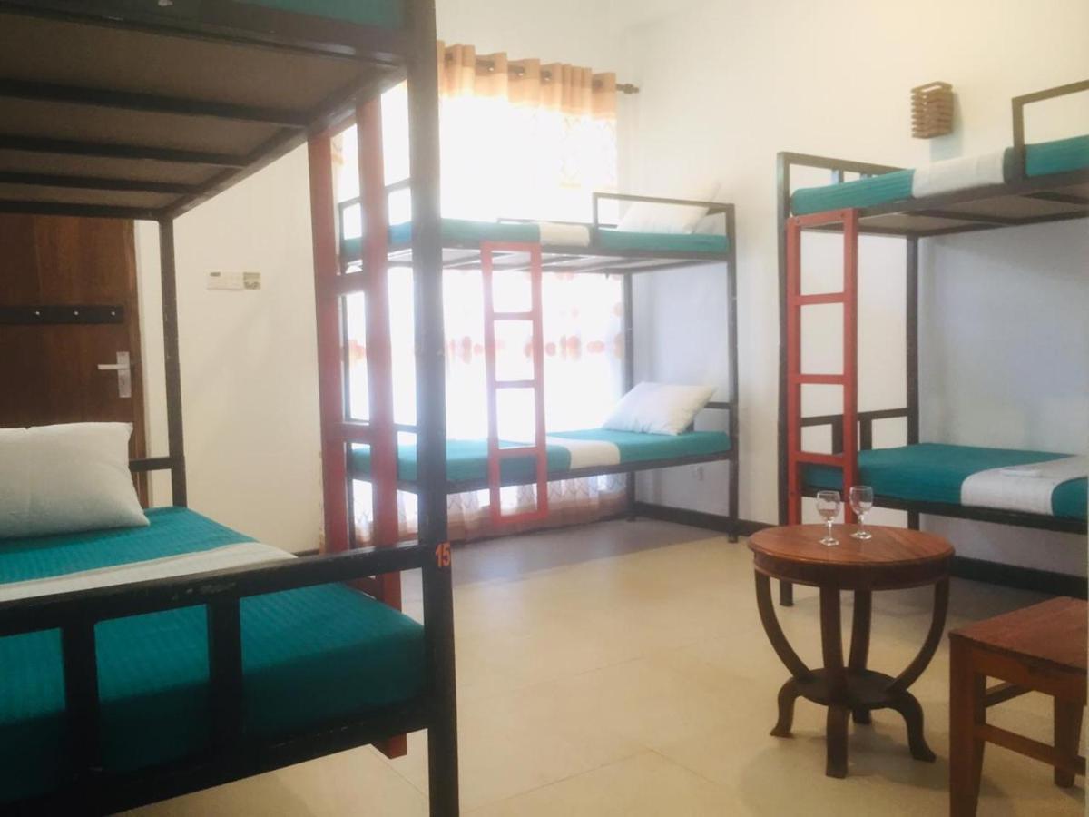 One More Night Hostel Sigiriya Dış mekan fotoğraf