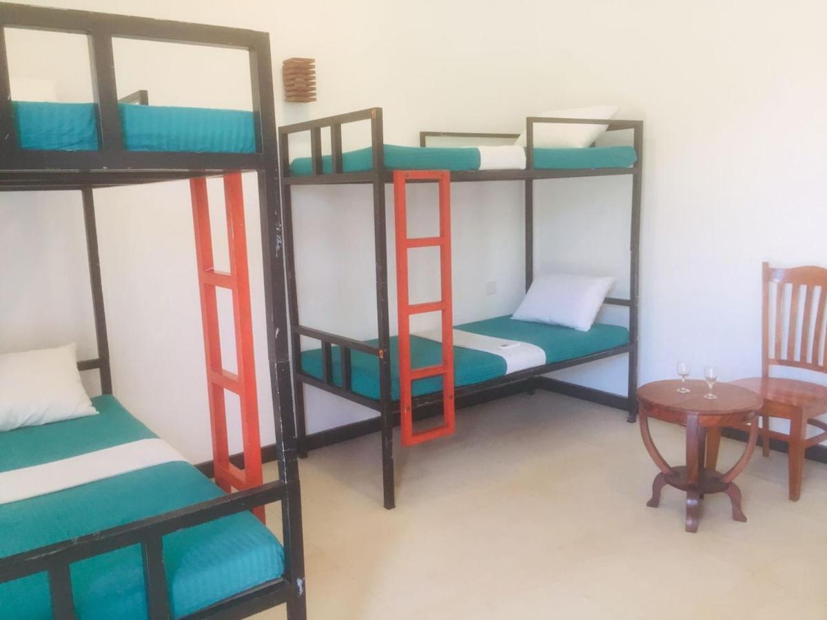 One More Night Hostel Sigiriya Dış mekan fotoğraf